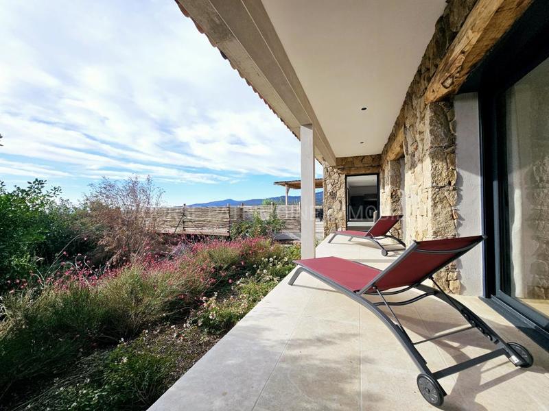 Villa - 136 m² - 4 pièces