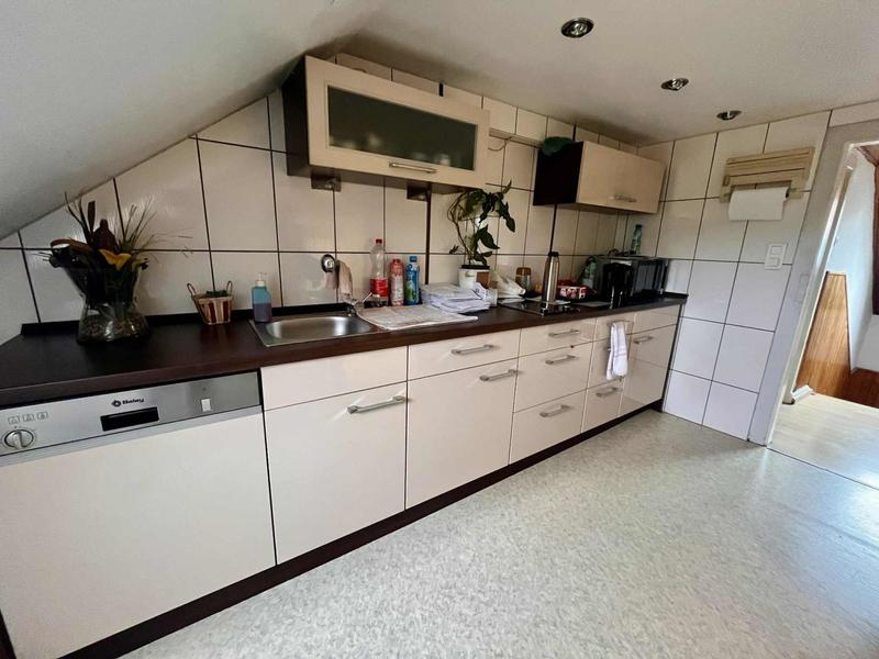 Maison - 215 m² - 12 pièces