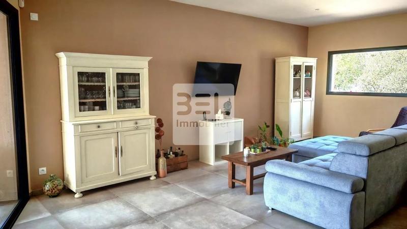 Villa - 148 m² - 5 pièces