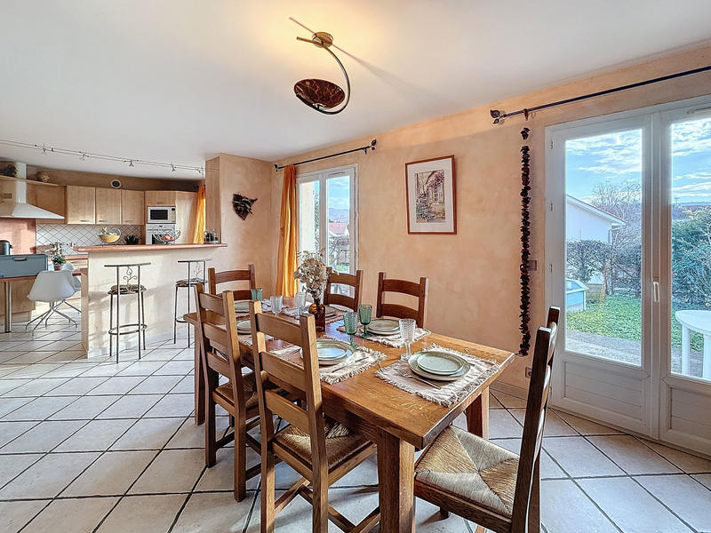 Maison - 122 m² - 6 pièces