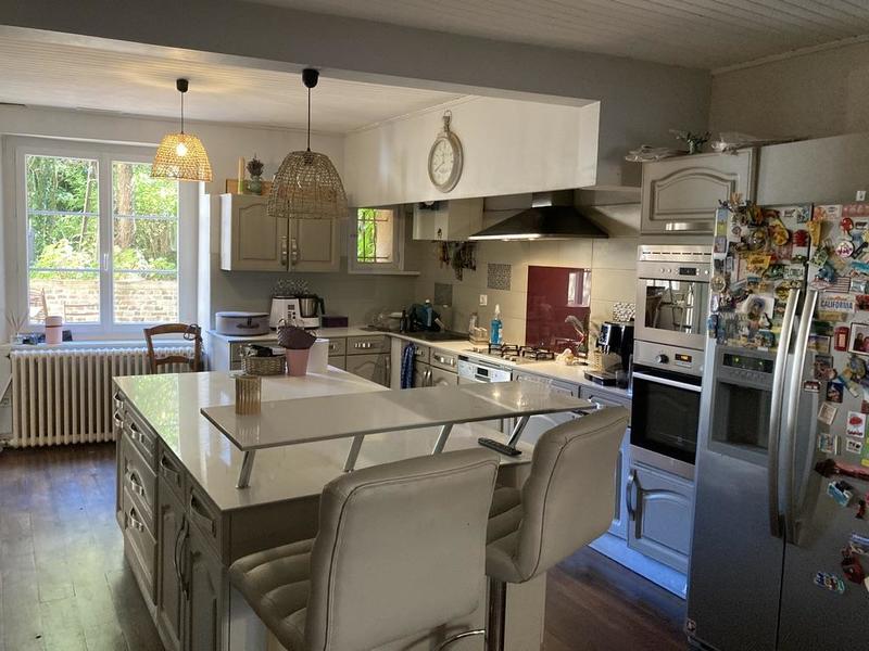 Maison ancienne - 302 m² - 9 pièces