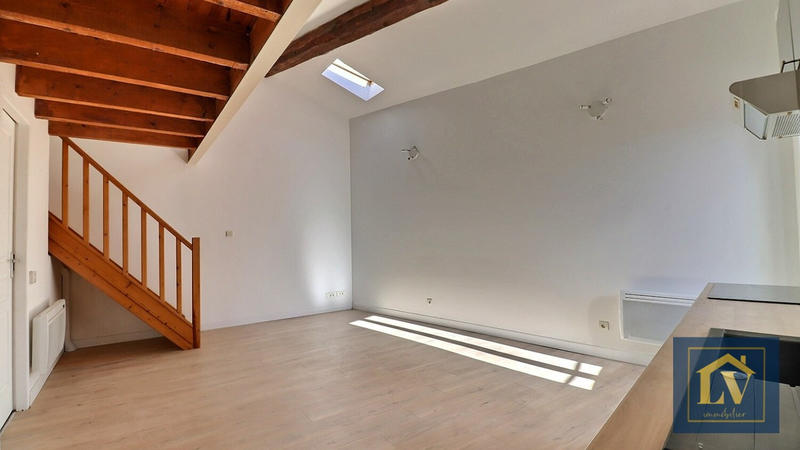 Immeuble - 8 pièces