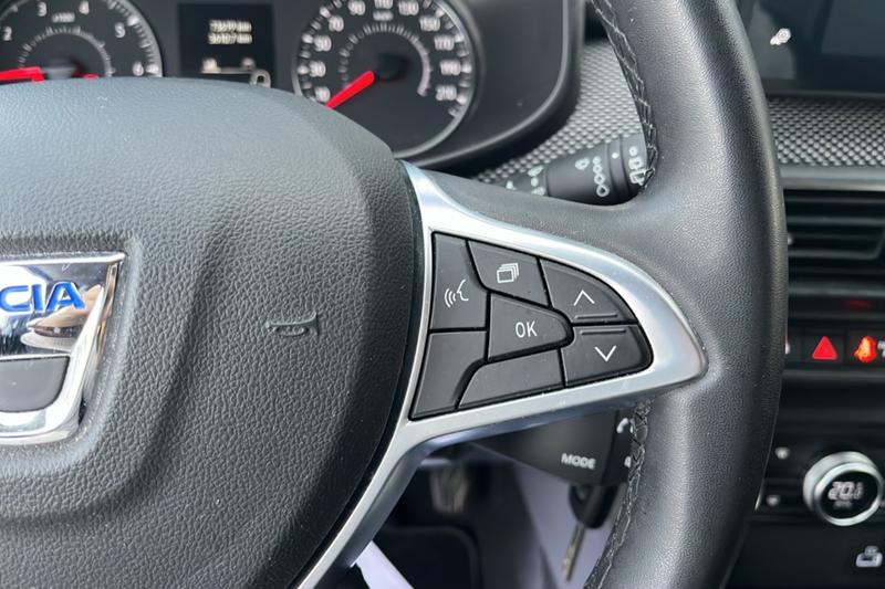 Dacia Jogger 100 Eco-G Confort Plus 5p