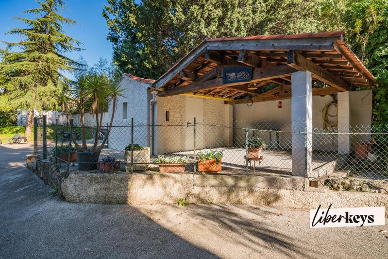 Appartement - 110 m² - 4 pièces