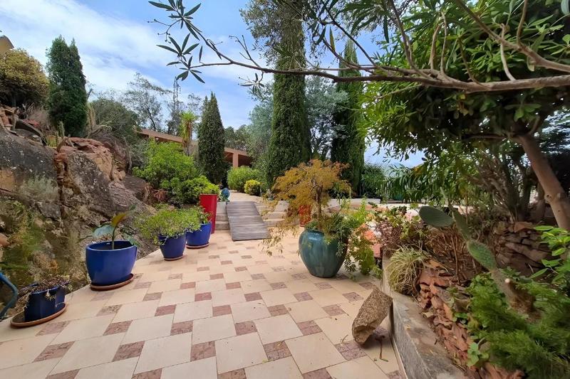 Appartement - 306 m² - 8 pièces