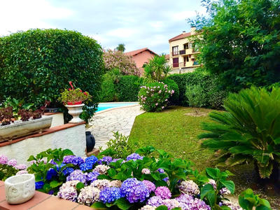 Maison - 180 m² - 6 pièces