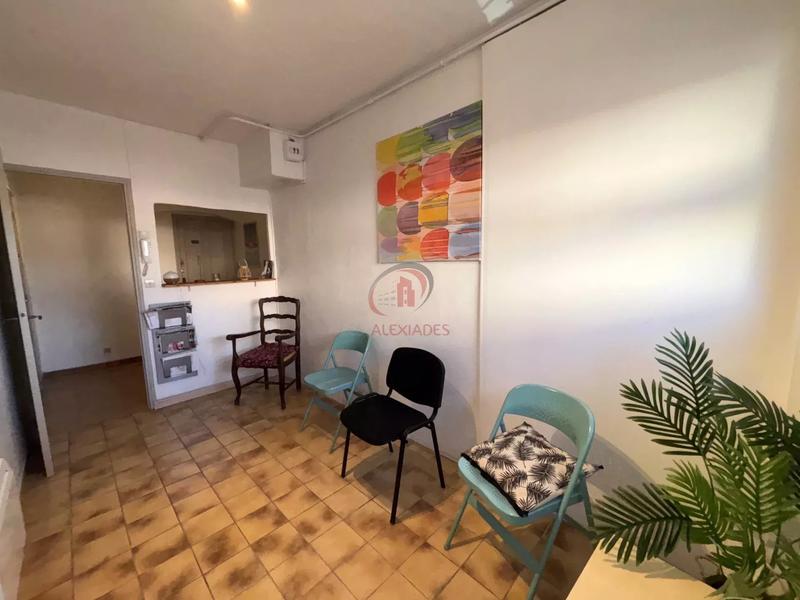 Local commercial - 11 m²