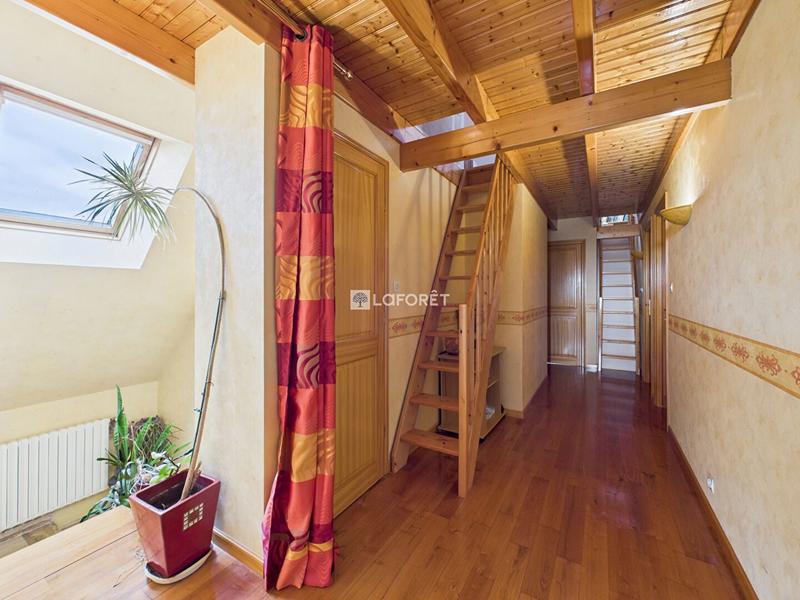 Maison - 191 m² - 8 pièces