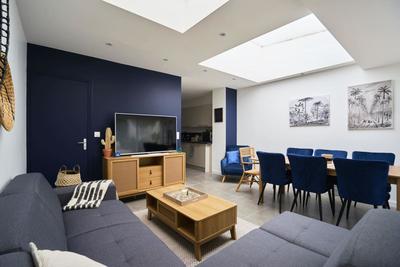 Maison - 137 m² - 8 pièces