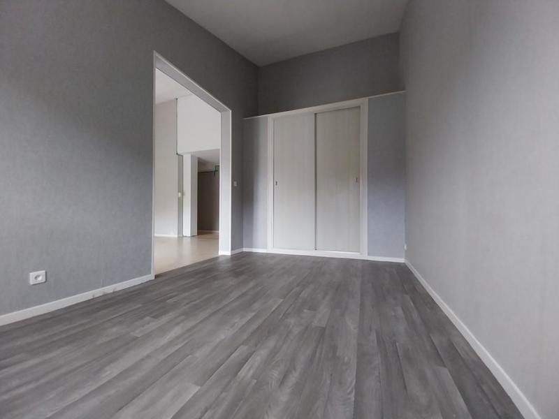 Appartement - 77 m² - 4 pièces