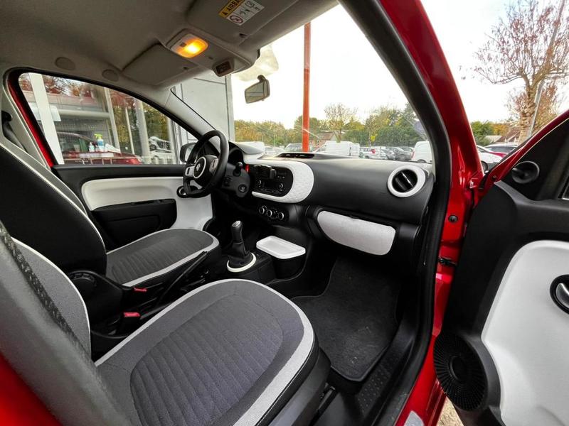 Renault Twingo 1.0 Sce 70ch – Faible Km Économique 2018 Garantie 6 Mois
