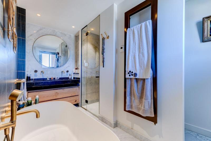 Penthouse - 141 m² - 5 pièces