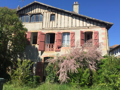 Bastide - 402 m² - 20 pièces