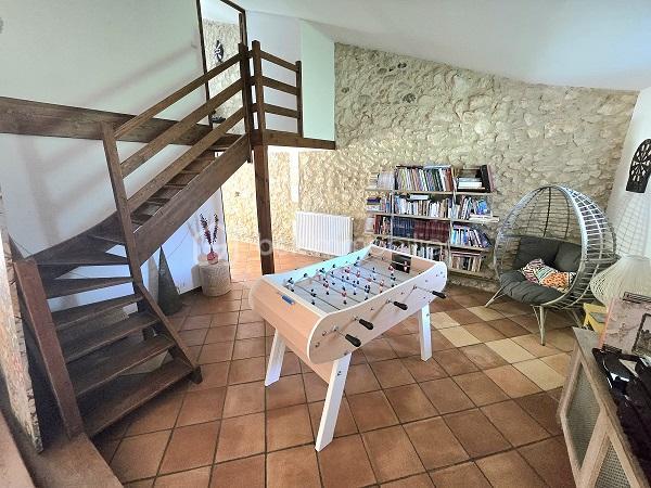 Demeure - 379 m² - 10 pièces