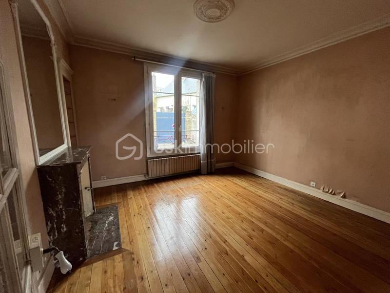 Maison - 155 m² - 7 pièces