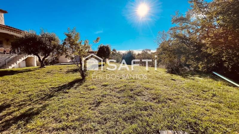 Villa - 176 m² - 6 pièces