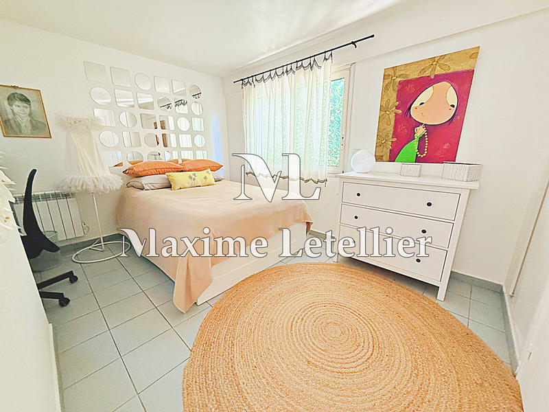 Maison contemporaine - 170 m² - 8 pièces