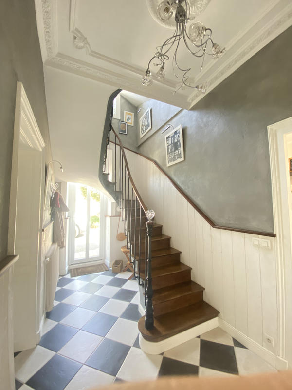 Maison - 171 m² - 8 pièces