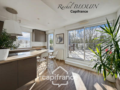 Appartement - 150 m² - 8 pièces