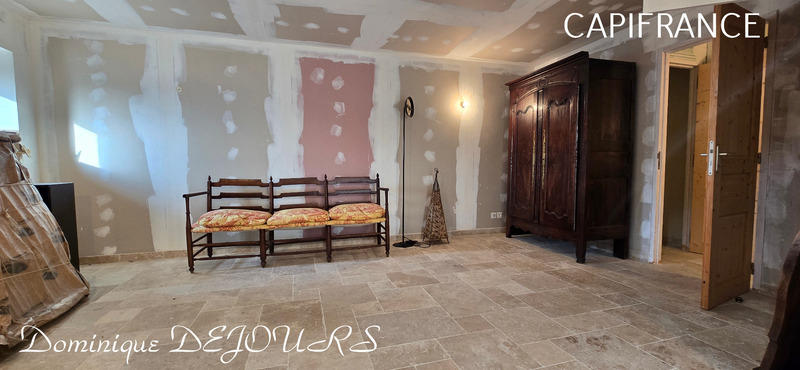 Maison - 122 m² - 4 pièces