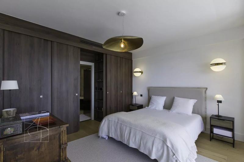 Appartement - 113 m² - 4 pièces