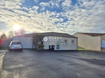 Maison - 98 m² - 4 pièces