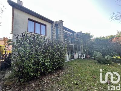 Maison - 141 m² - 6 pièces