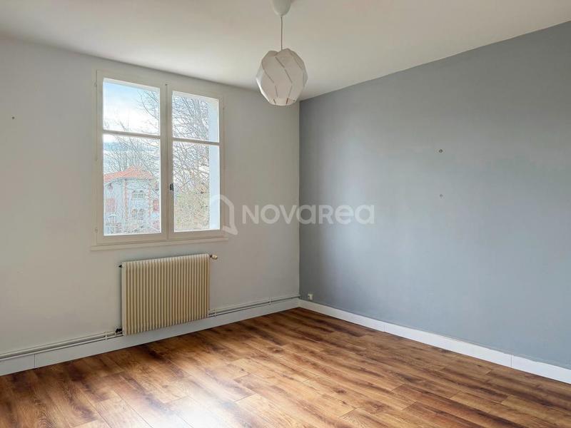 Villa - 310 m² - 12 pièces