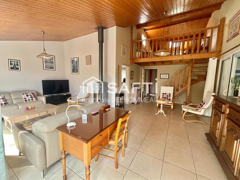 Maison - 121 m² - 6 pièces