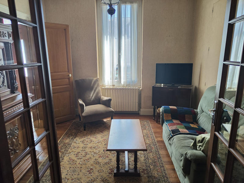 Maison - 178 m² - 8 pièces