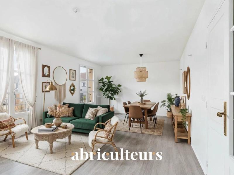 Appartement ancien - 62 m² - 3 pièces