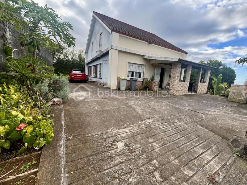 Maison - 120 m² - 5 pièces