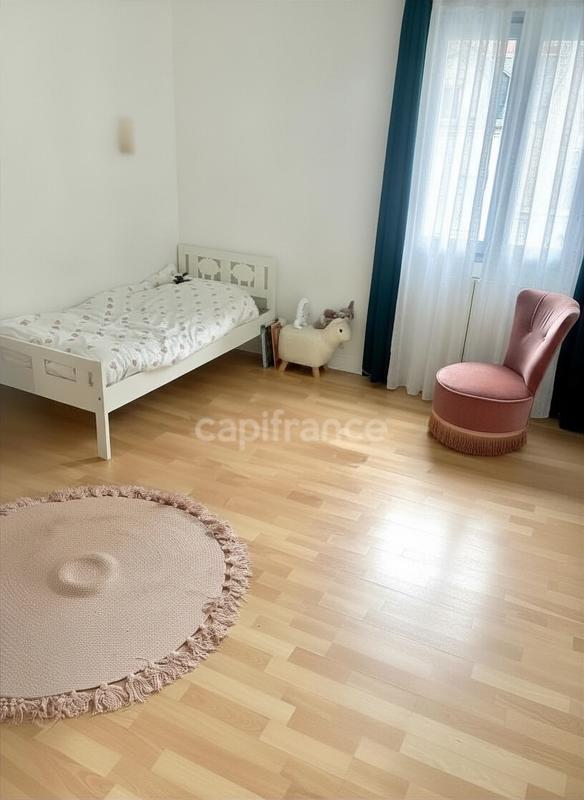 Maison - 106 m² - 6 pièces