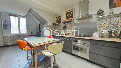 Maison - 94 m² - 3 pièces