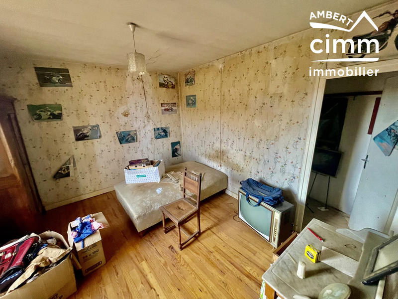 Maison - 95 m² - 5 pièces