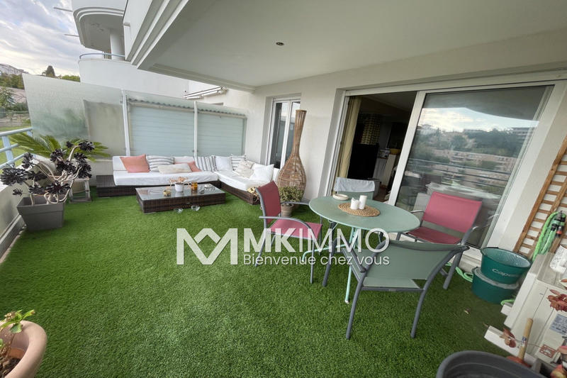 Appartement - 65 m² - 3 pièces