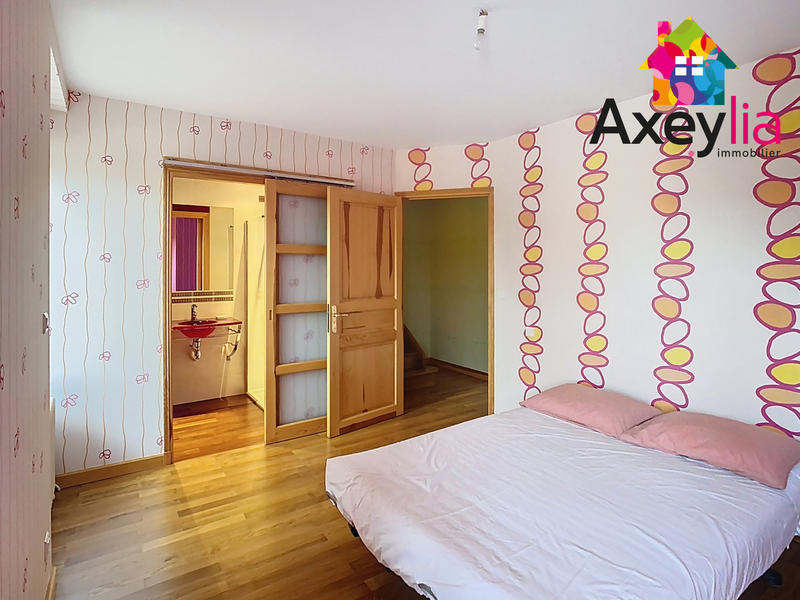 Maison - 152 m² - 5 pièces