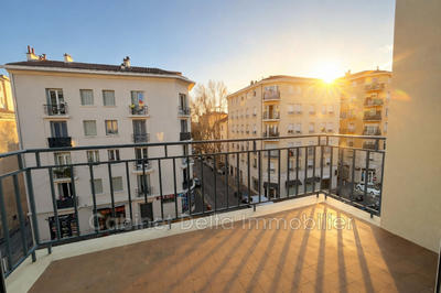 Appartement - 45 m² - 3 pièces