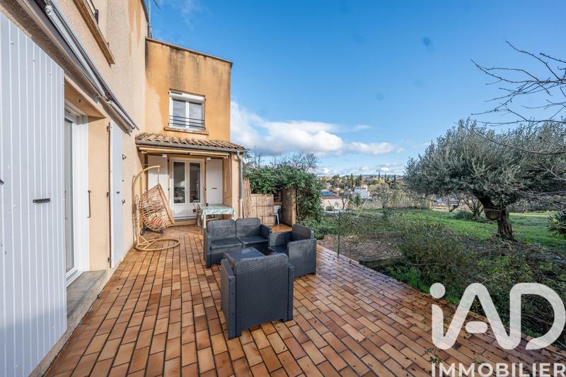 Maison - 99 m² - 4 pièces