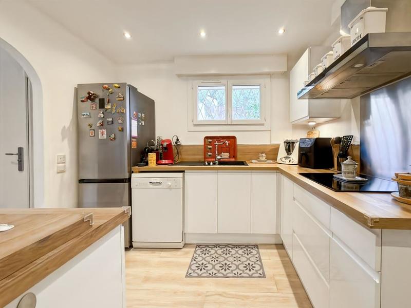 Appartement - 110 m² - 4 pièces