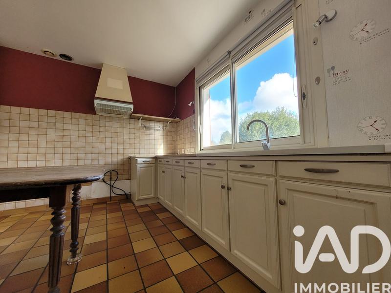 Maison - 182 m² - 7 pièces