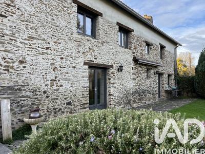 Maison - 136 m² - 6 pièces