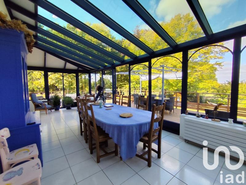 Maison - 303 m² - 9 pièces