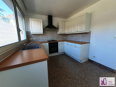 Maison - 86 m² - 5 pièces