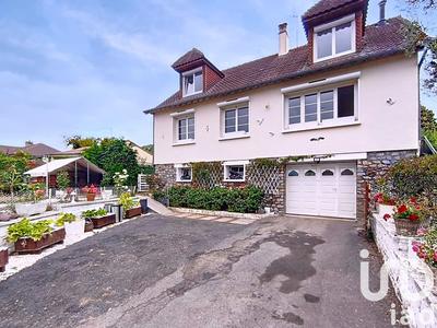 Maison de ville - 122 m² - 6 pièces