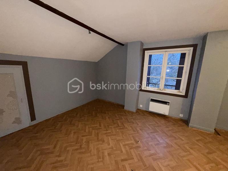 Maison - 133 m² - 6 pièces