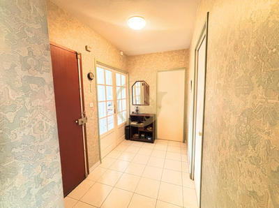 Appartement - 103 m² - 5 pièces