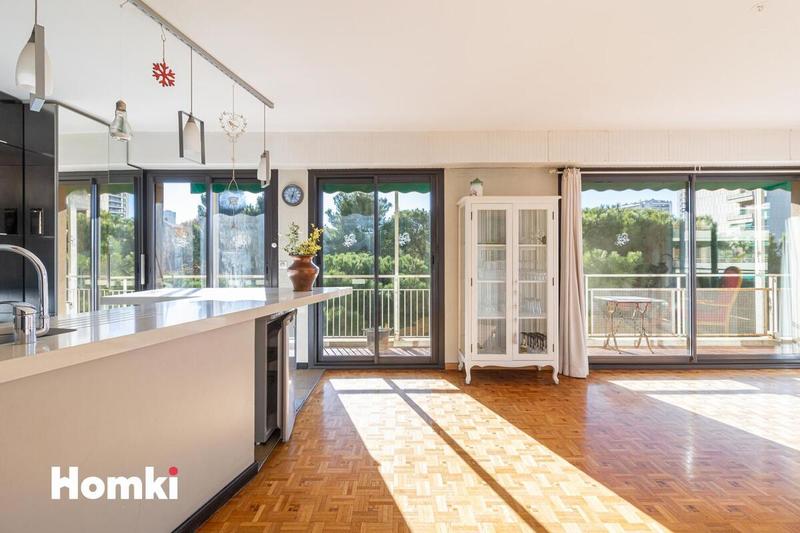 Appartement - 106 m² - 4 pièces