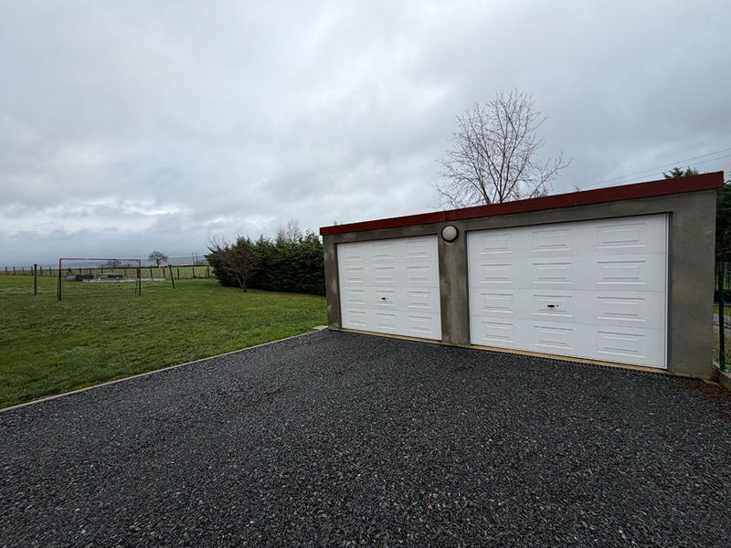 Maison - 152 m² - 7 pièces