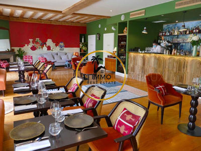 Immeuble - 520 m² - 17 pièces